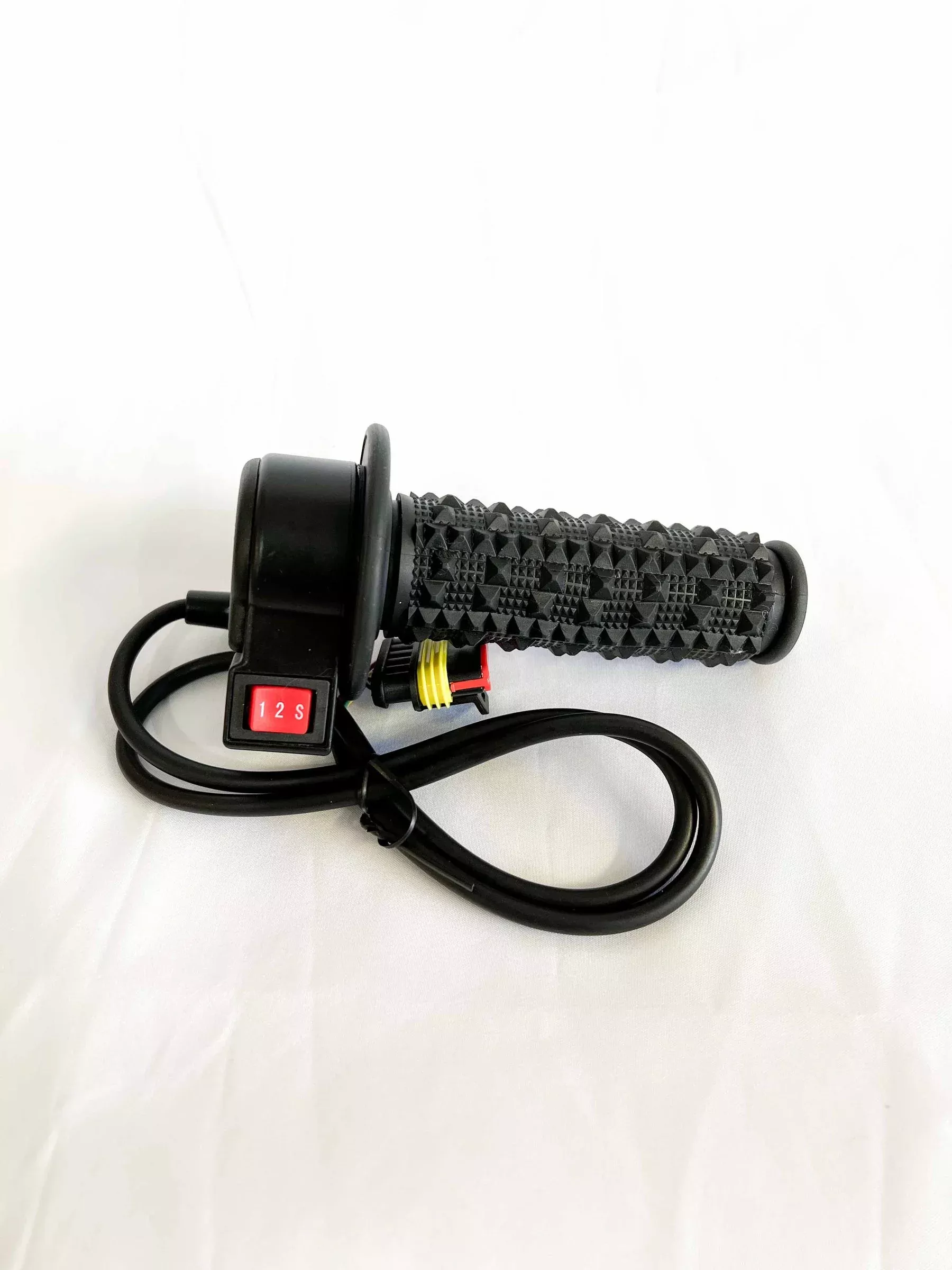 715-1000 Throttle - ETM RTR 2025