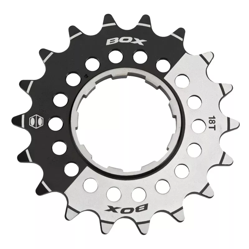 BOX Box One 3/32" CNC AL 7075 Cog Black - 18t