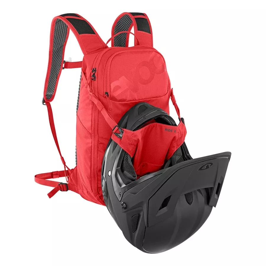 EVOC Ride 8 Hydration Bag Volume: 8L Bladder: Included (2L) True Red
