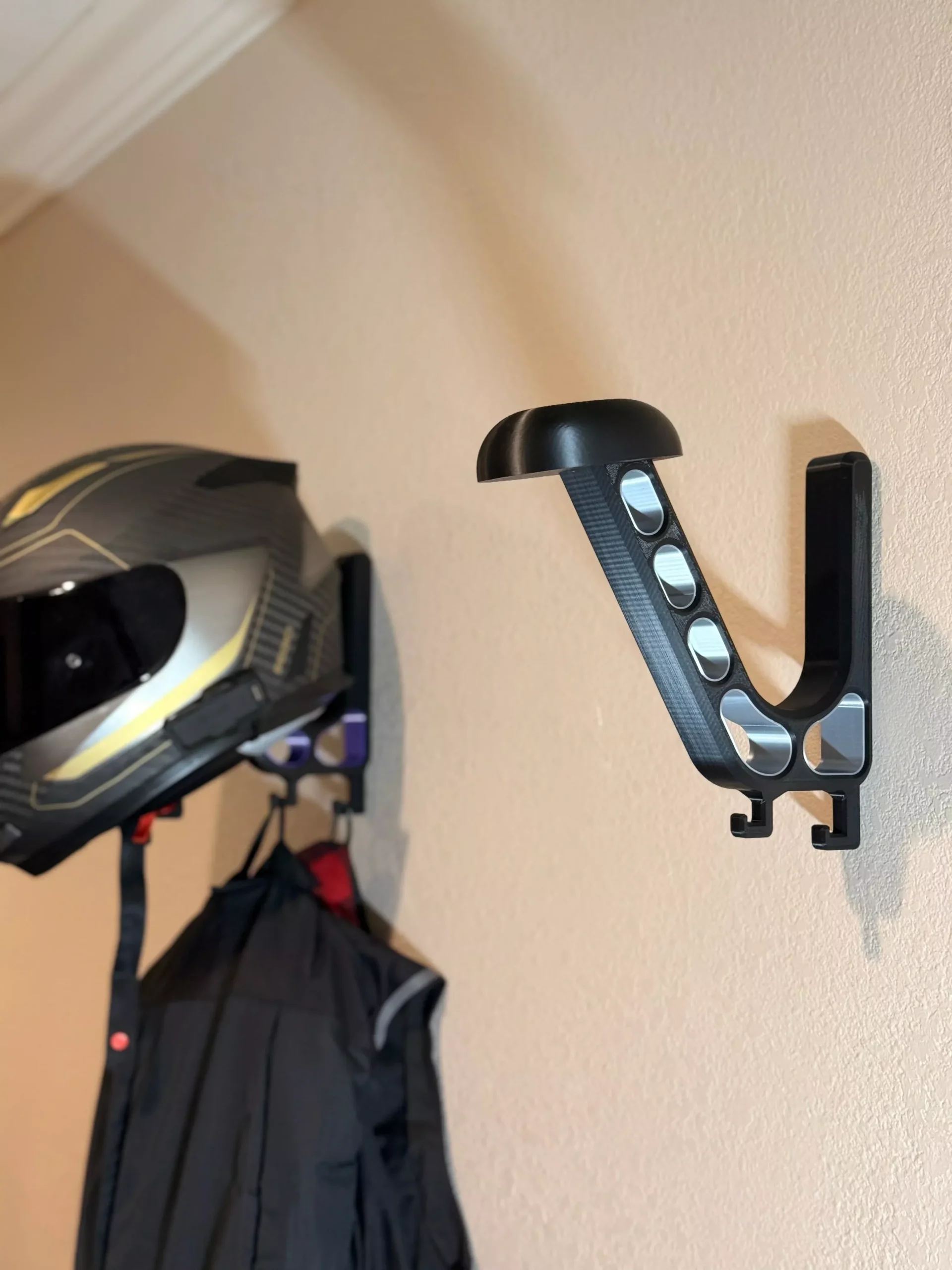 McCoy Industries Motorcycle Helmet Wall Mount – Heavy-Duty Gear Storage